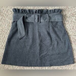 NWT- Boohoo Gray Corduroy Short Skirt with Belt Size: 12